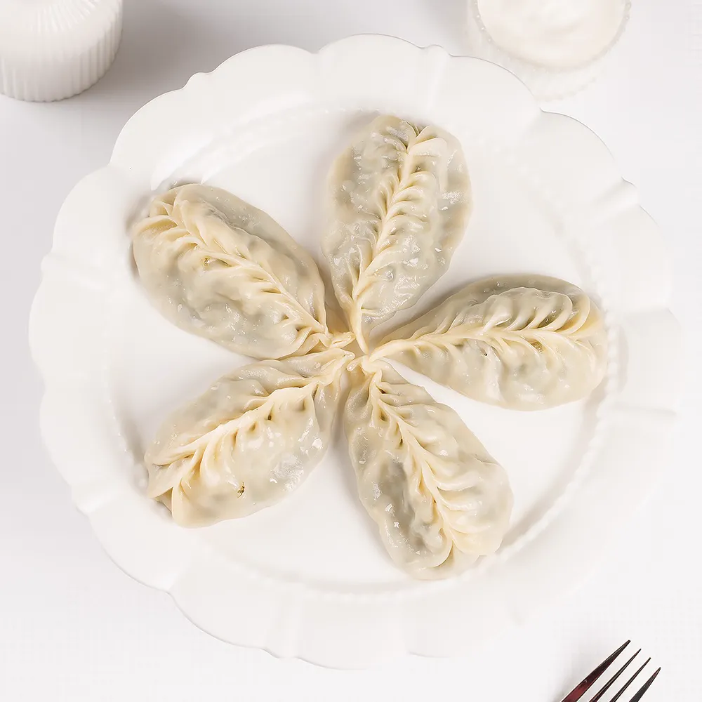 Манты с джусаем и мясом
